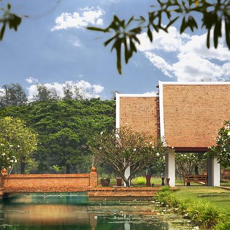 Sukhothai Heritage Resort Sawankhalok Exterior foto