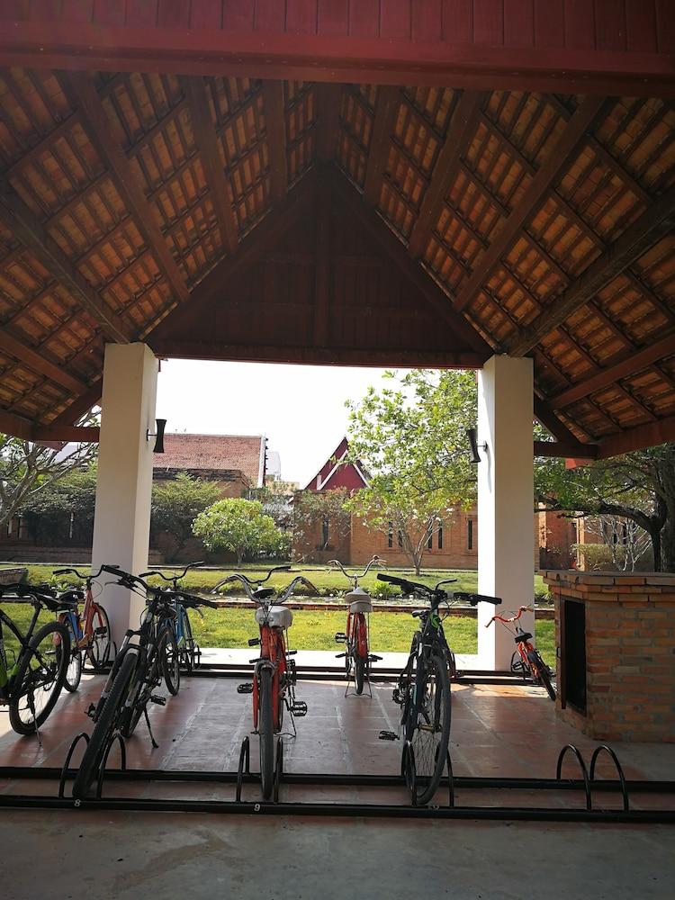 Sukhothai Heritage Resort Sawankhalok Exterior foto